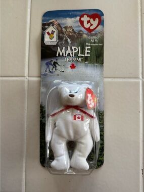 1997 Ty White Maple the Bear Plush with Red Ribbon and Flag